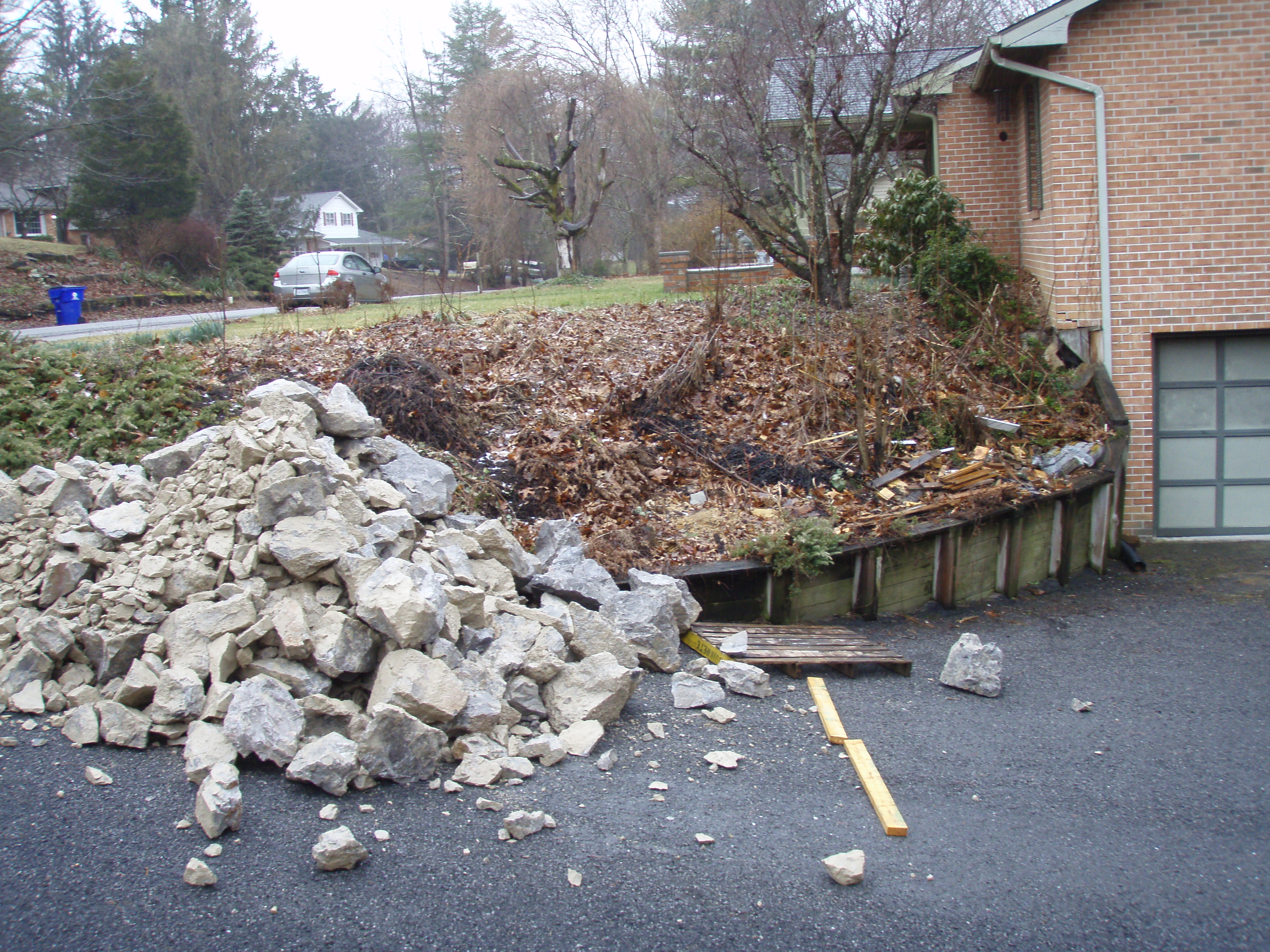 stone retaining wall