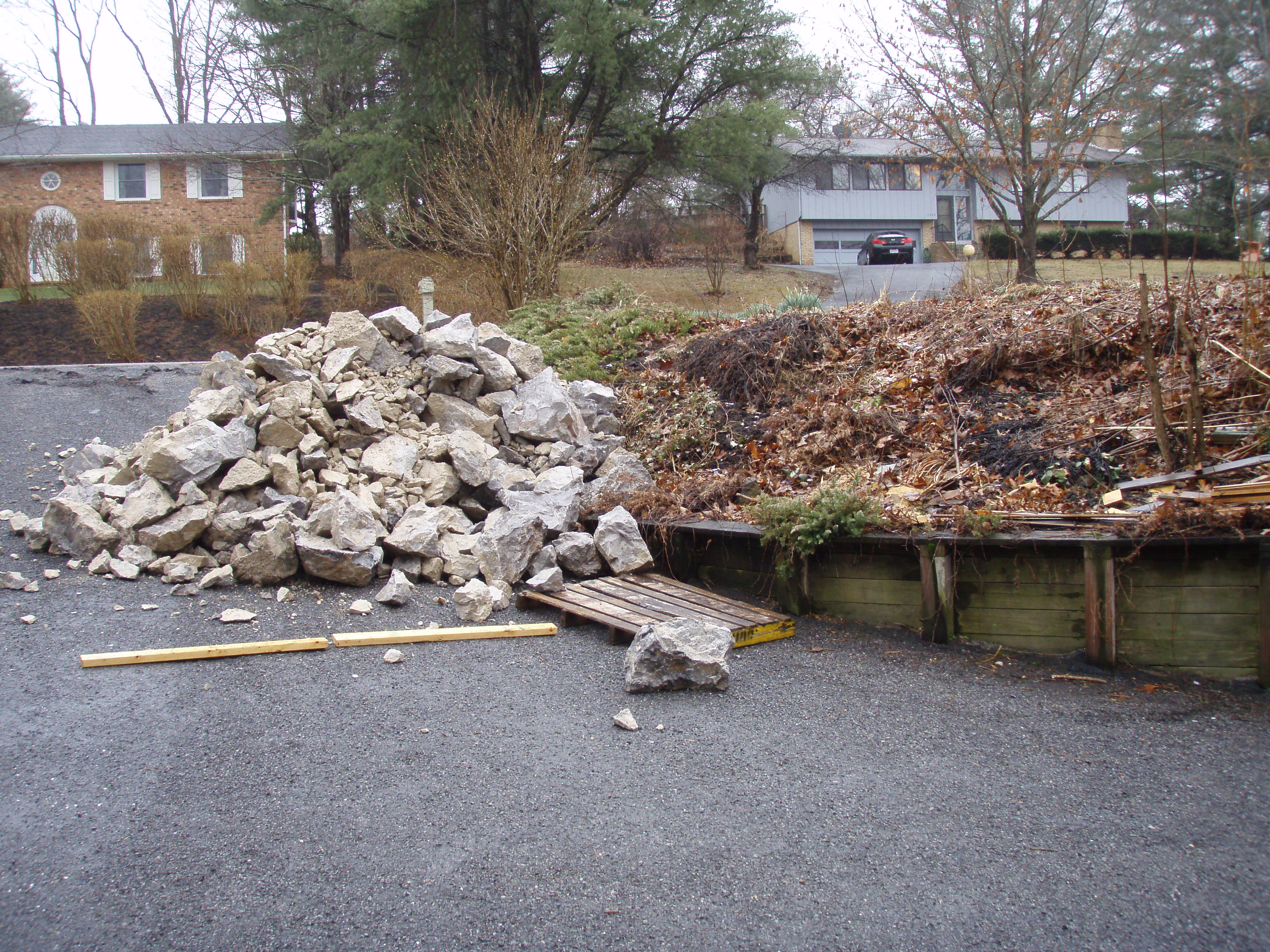 stone retaining wall