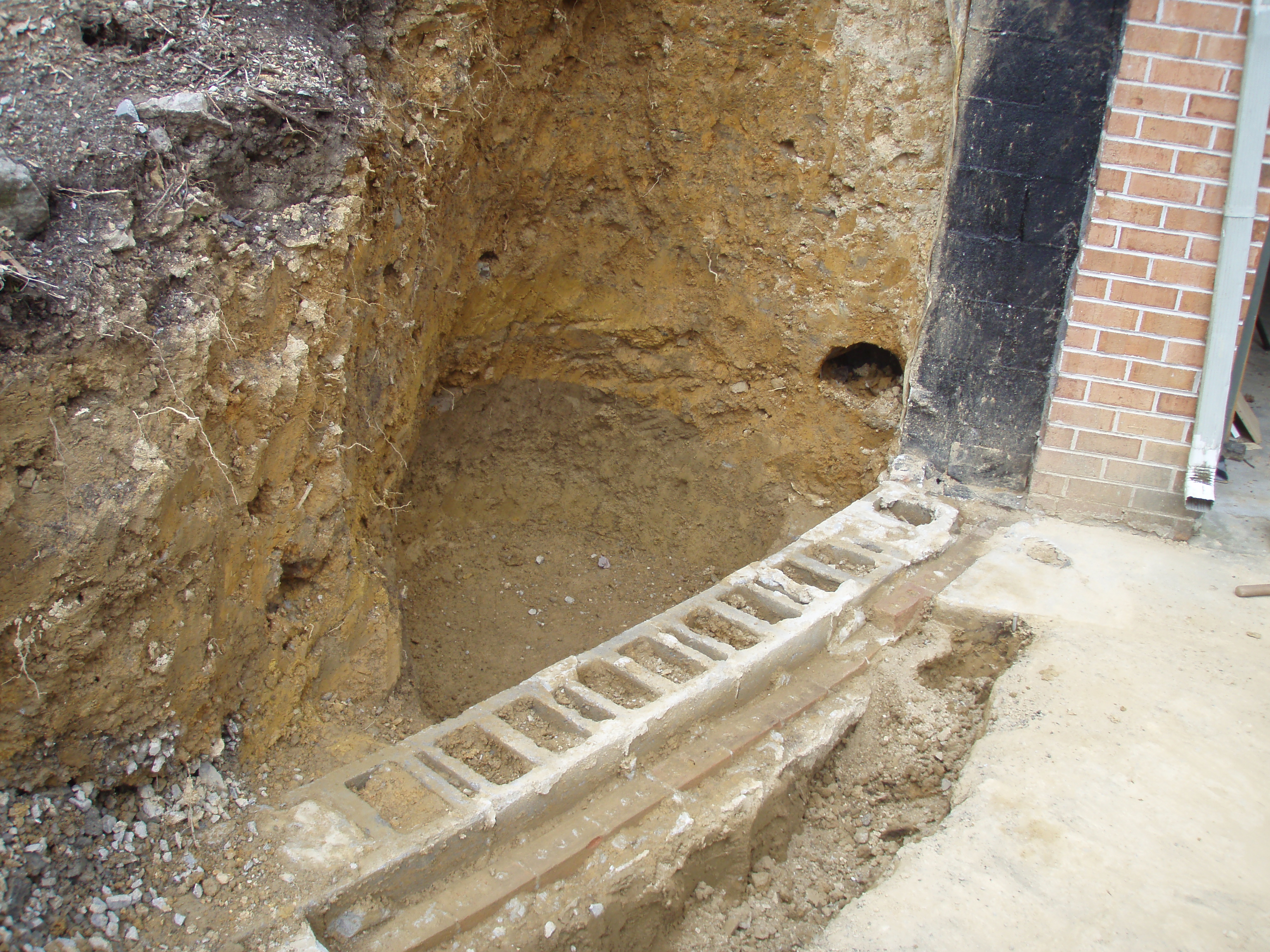 stone retaining wall