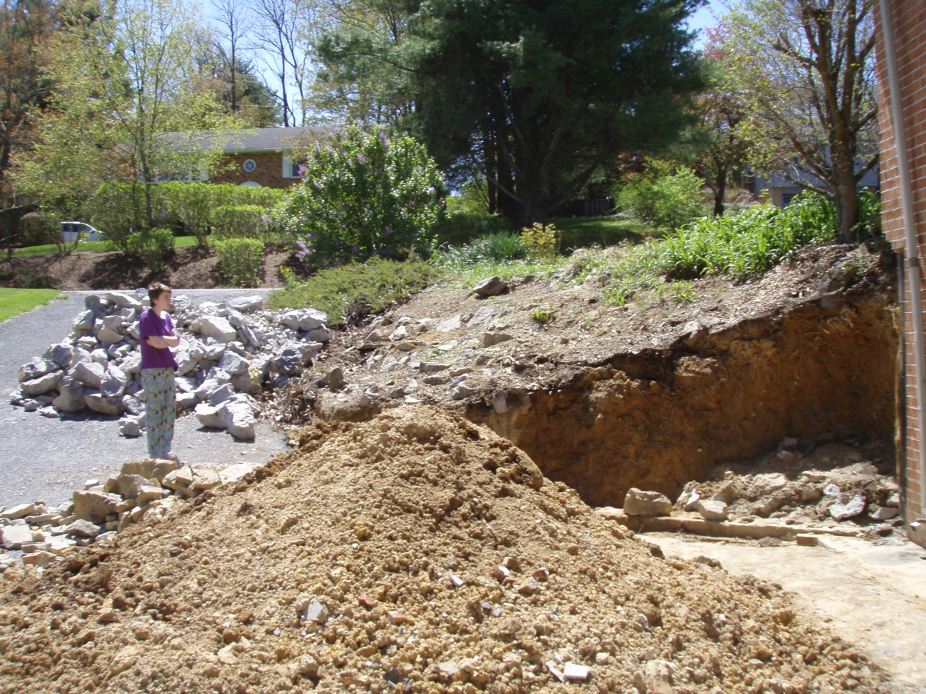 stone retaining wall