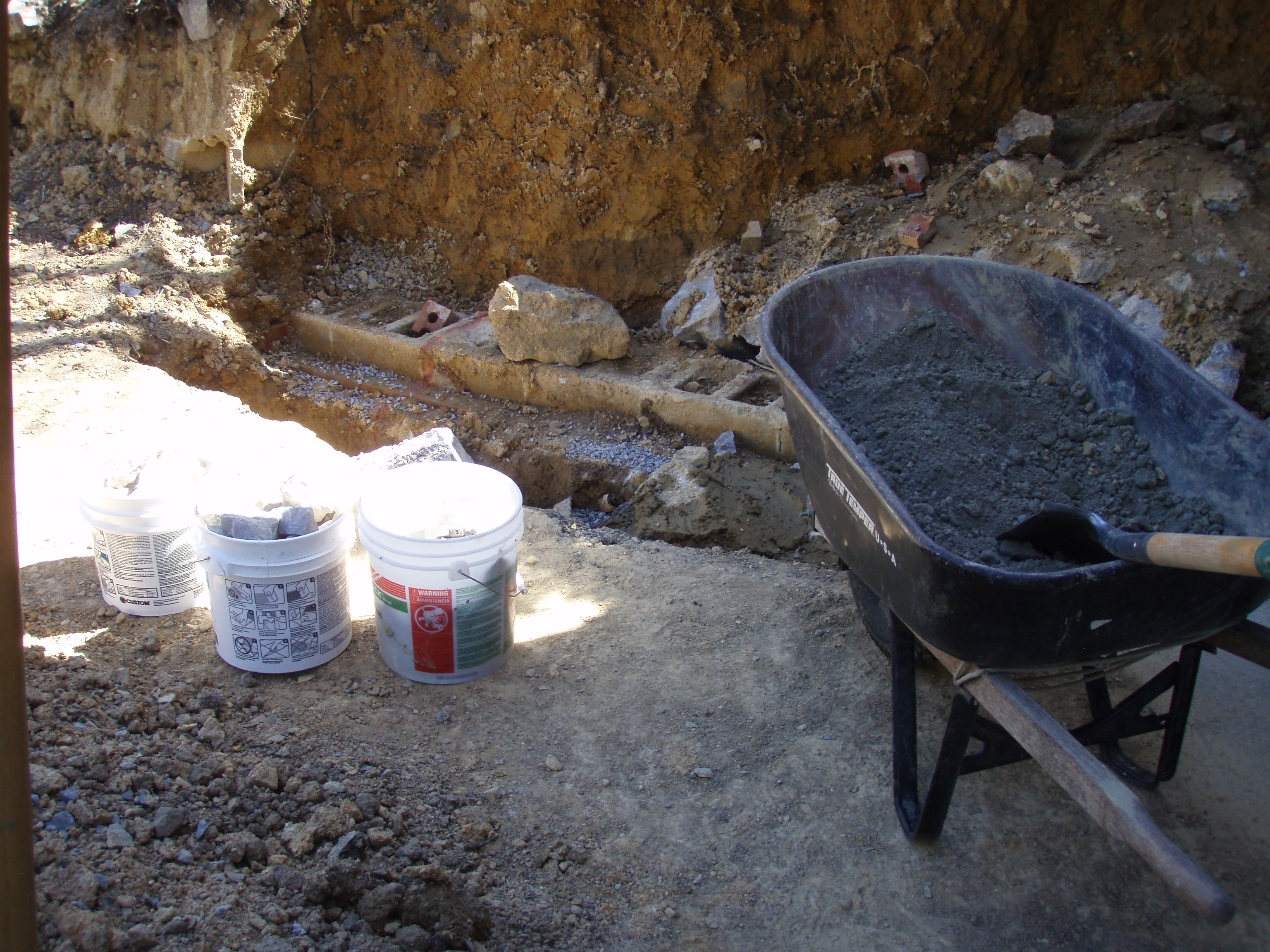 stone retaining wall