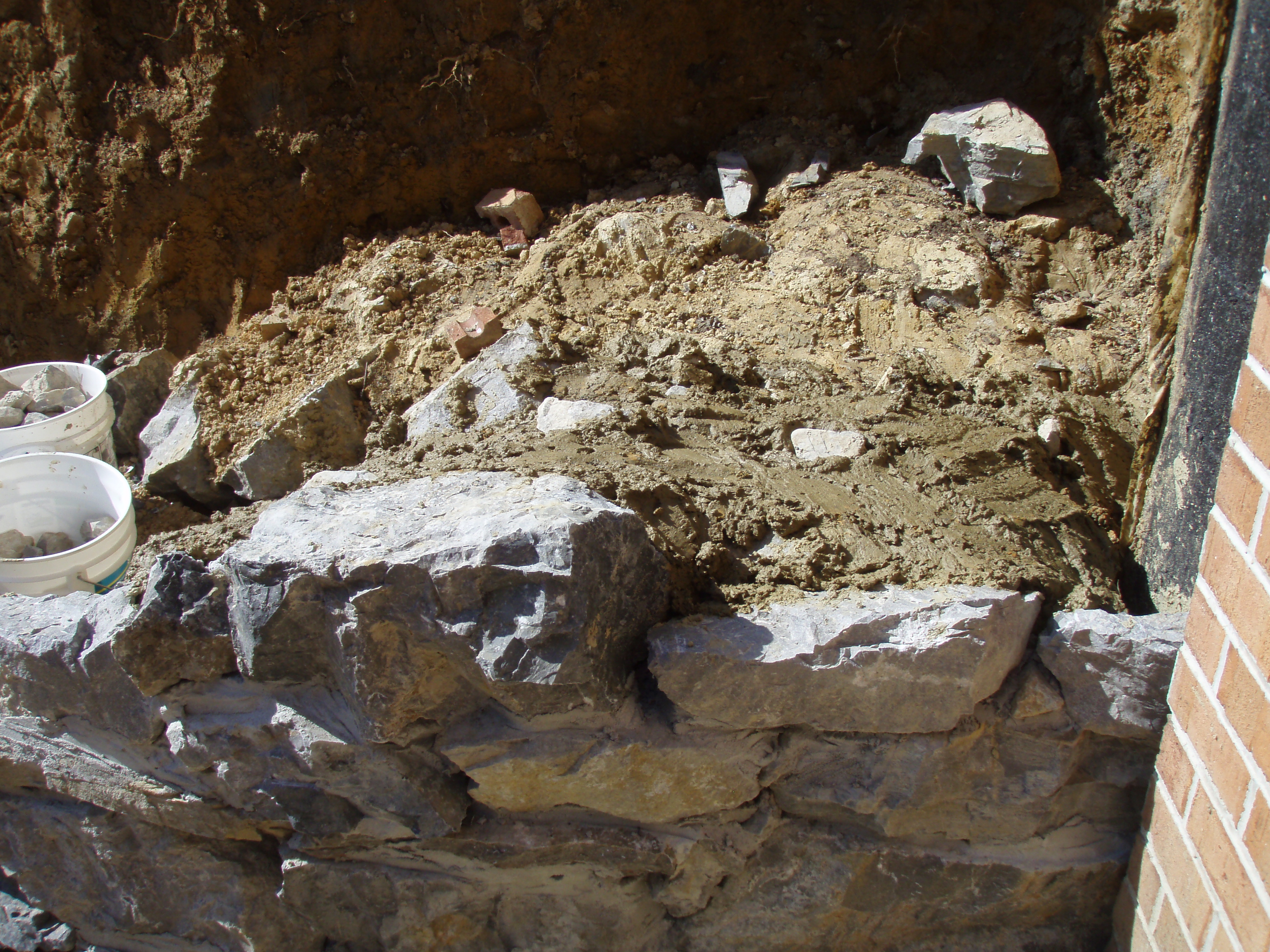 stone retaining wall