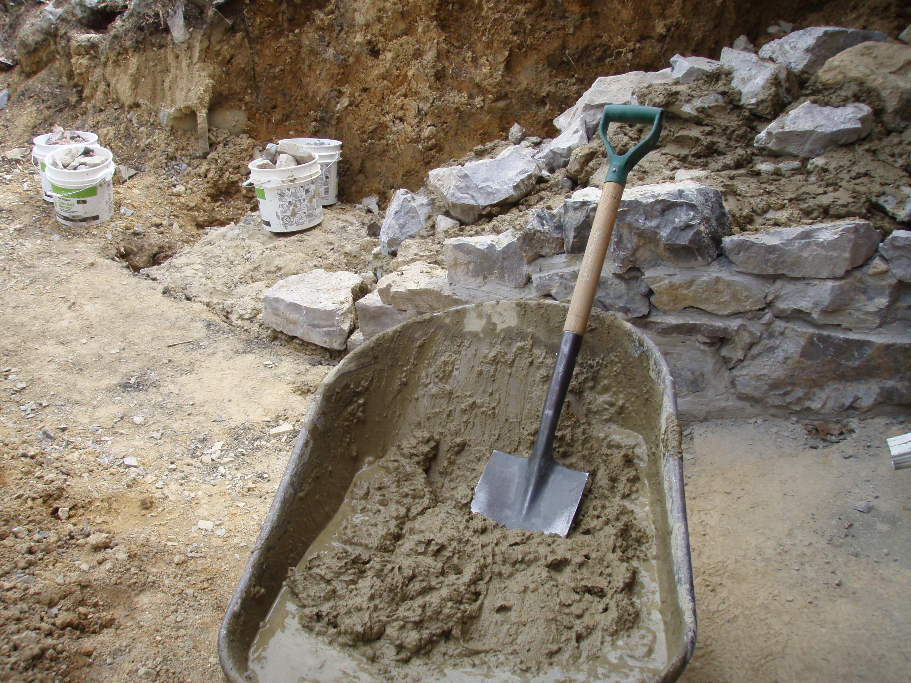 stone retaining wall