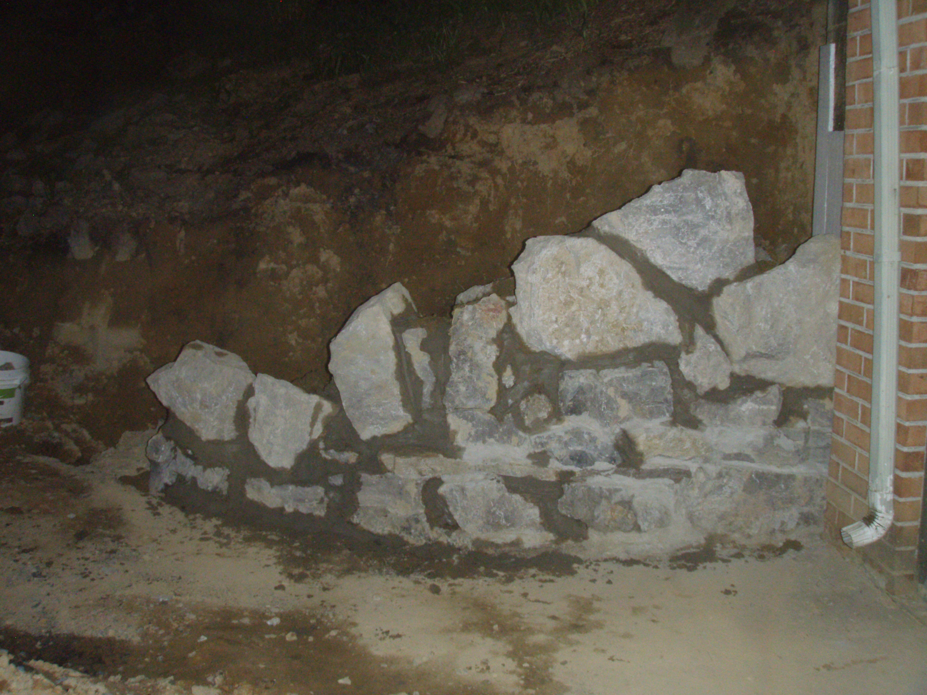 stone retaining wall