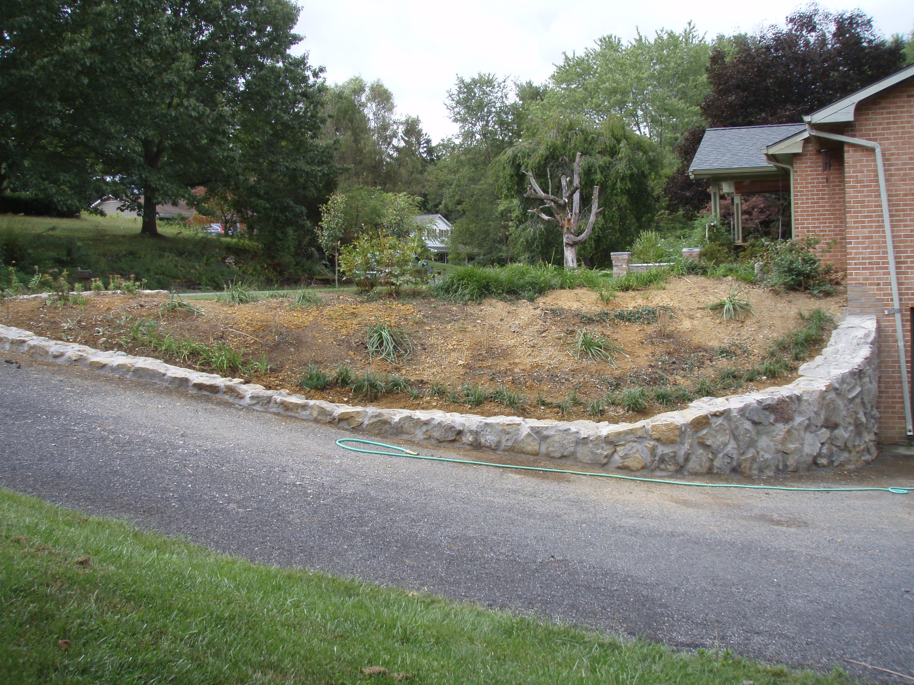 stone retaining wall