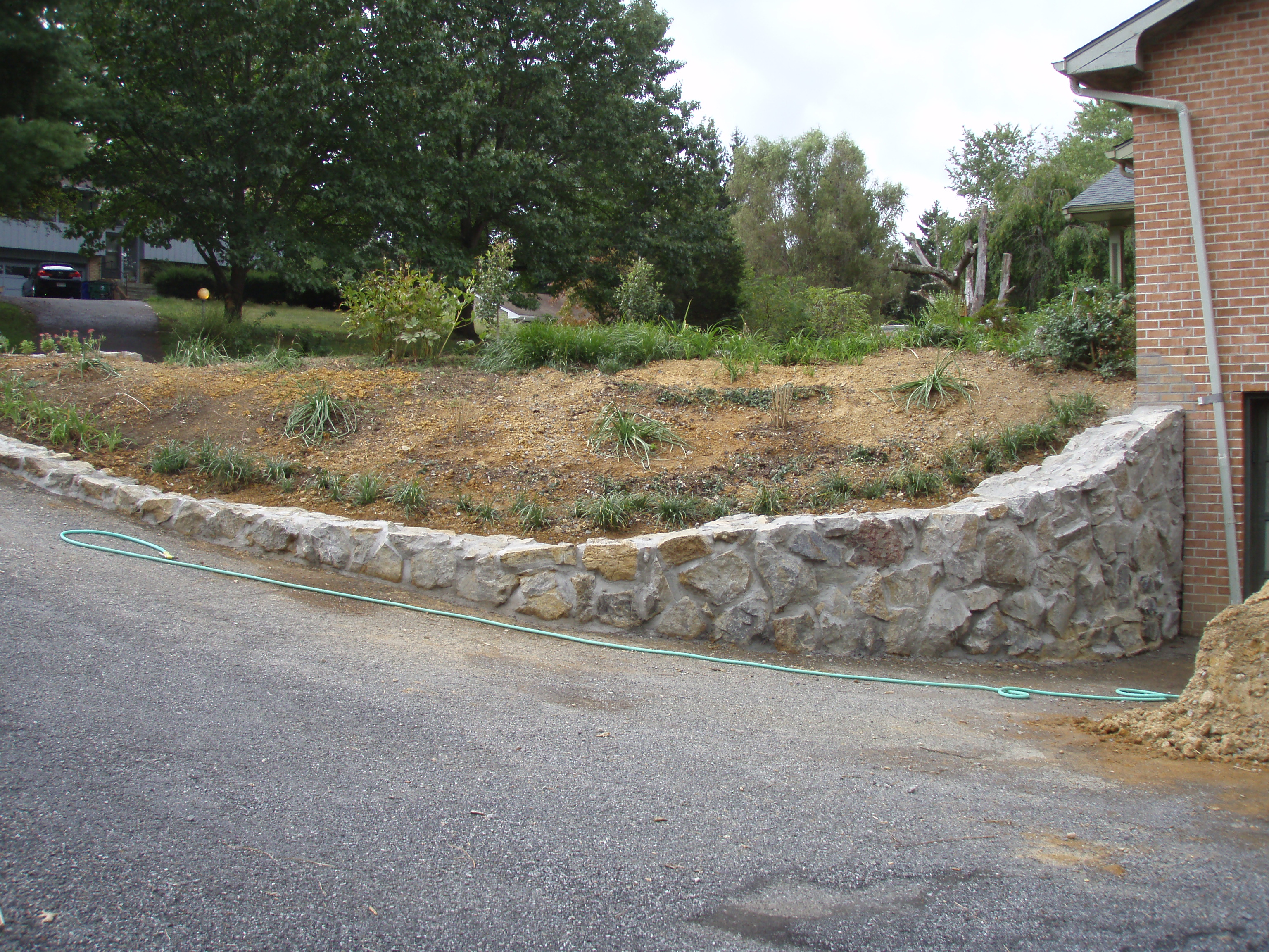 stone retaining wall